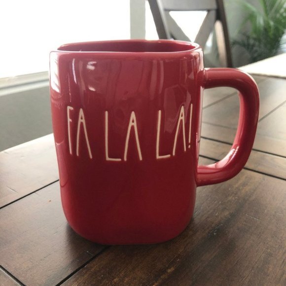 Rae Dunn Christmas mugs set - Picture 3 of 3